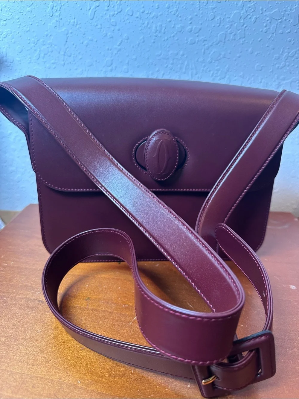 Cartier Wine Leather Shoulder / Crossbody Bag (vintage must de Cartier line)
